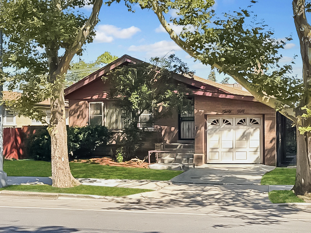 3050 W Marquette Road, Chicago, IL 60629