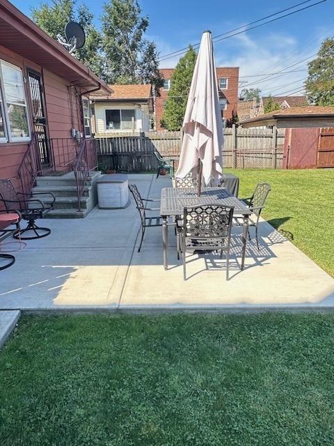 3050 W Marquette Road, Chicago, IL 60629