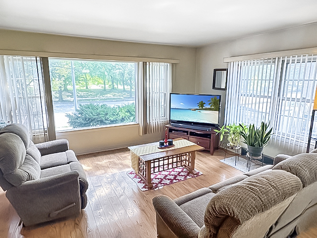 3050 W Marquette Road, Chicago, IL 60629