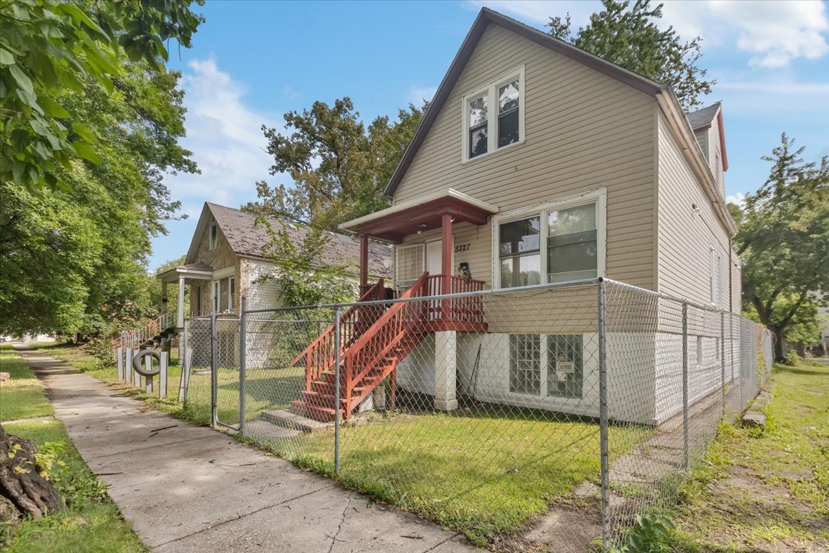 5327 S ABERDEEN Avenue, Chicago, IL 60609