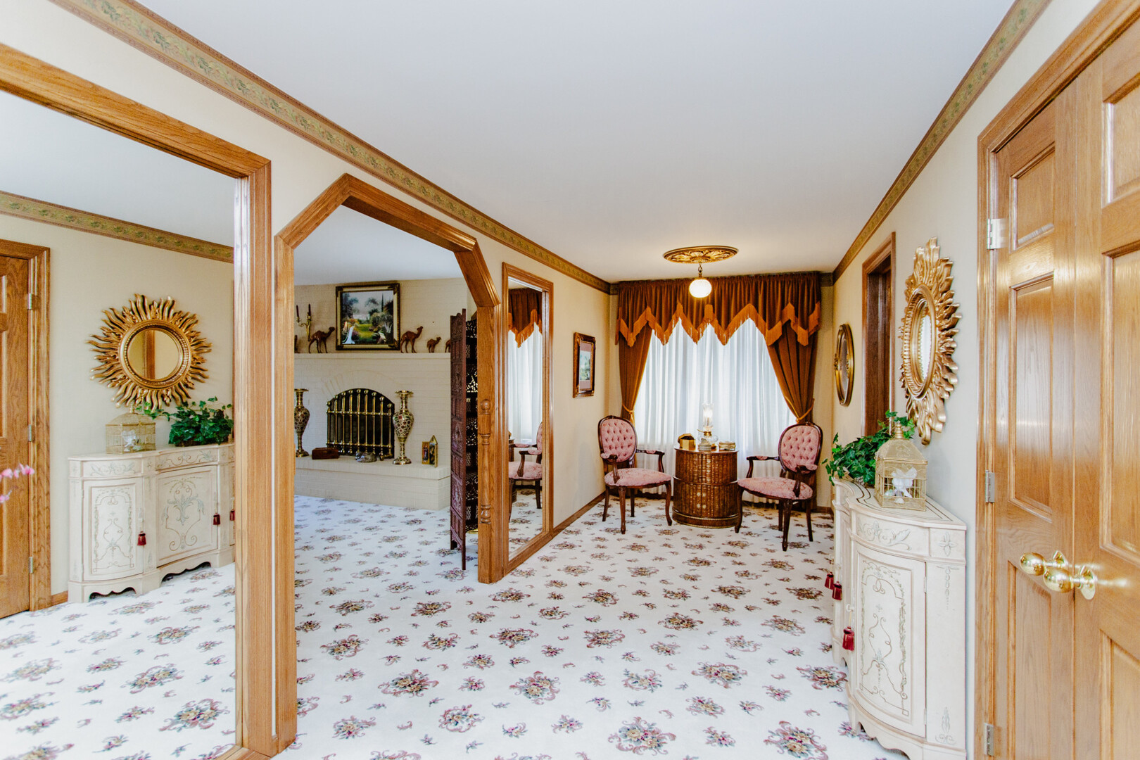 818 Brentwood Drive, Bensenville, IL 60106