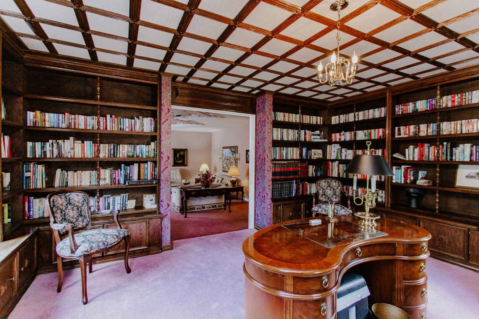 818 Brentwood Drive, Bensenville, IL 60106