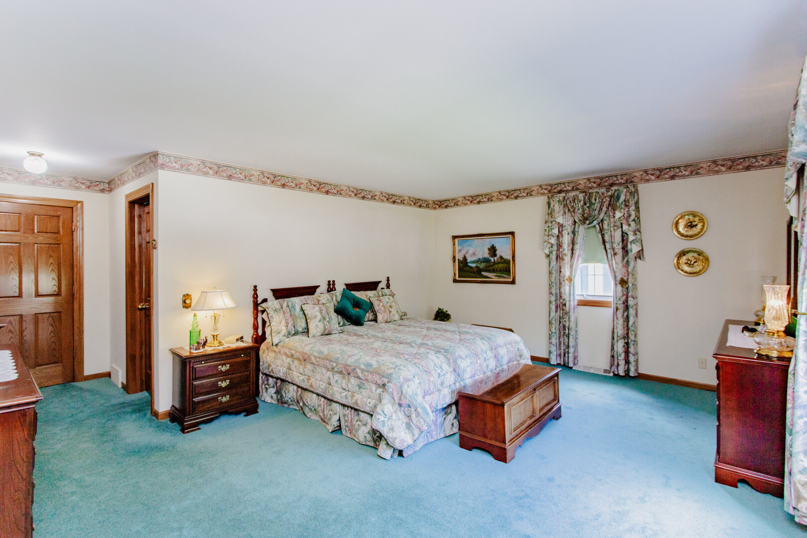 818 Brentwood Drive, Bensenville, IL 60106