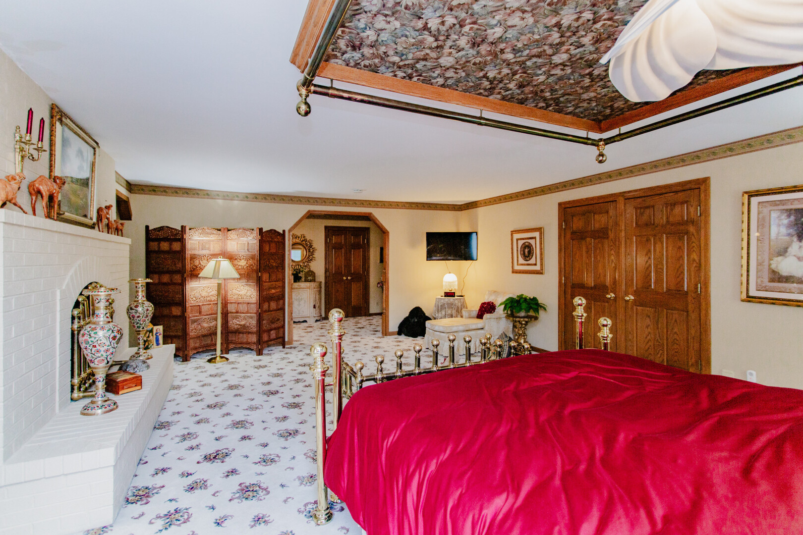 818 Brentwood Drive, Bensenville, IL 60106