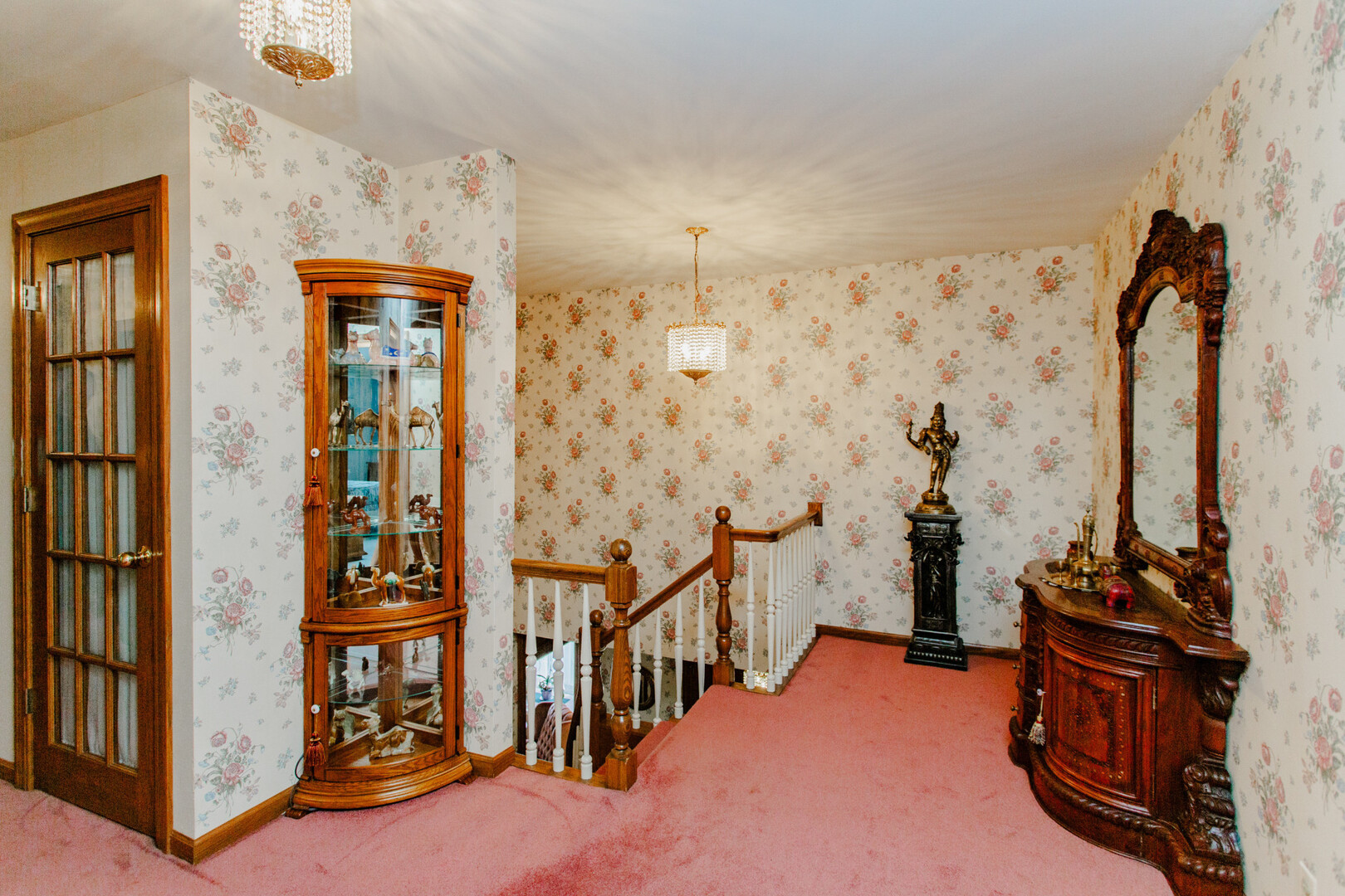 818 Brentwood Drive, Bensenville, IL 60106