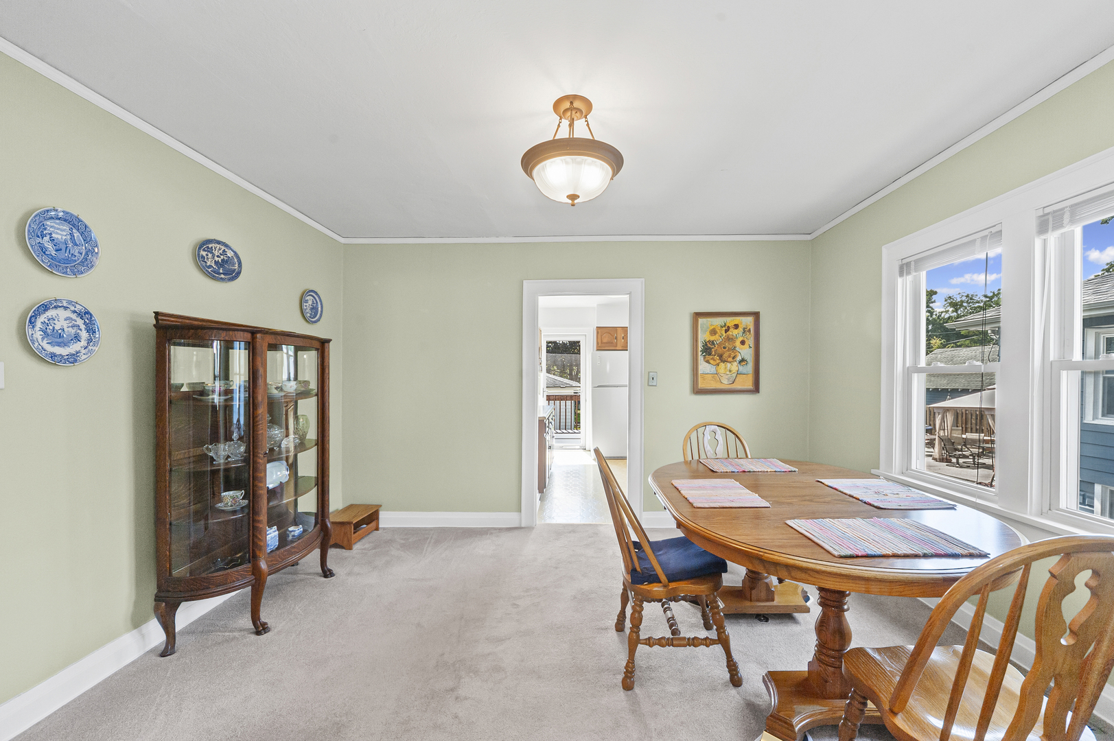 713 W Pacific Avenue, Waukegan, IL 60085
