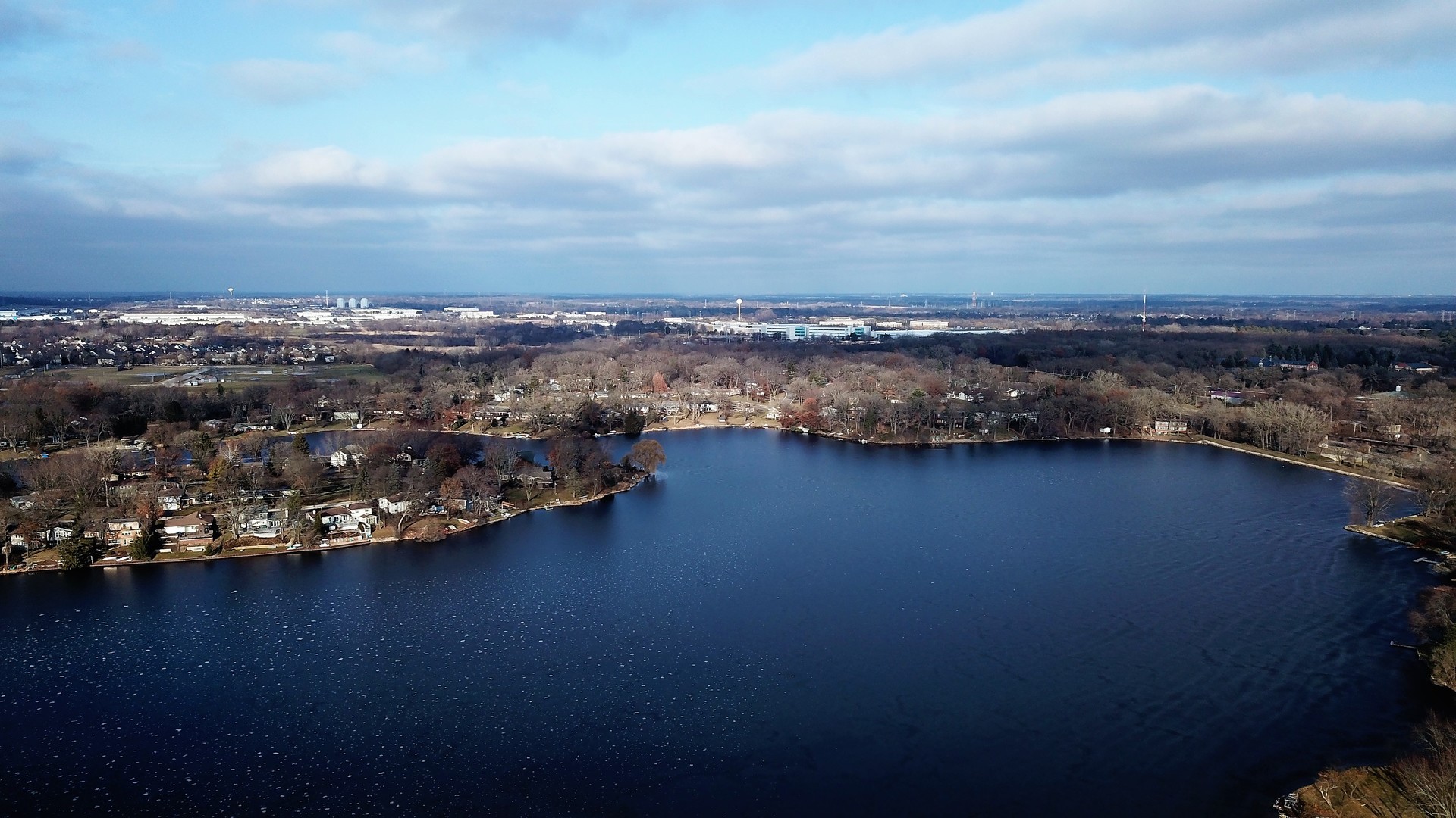 212 Londonderry Court, Mundelein, IL 60060