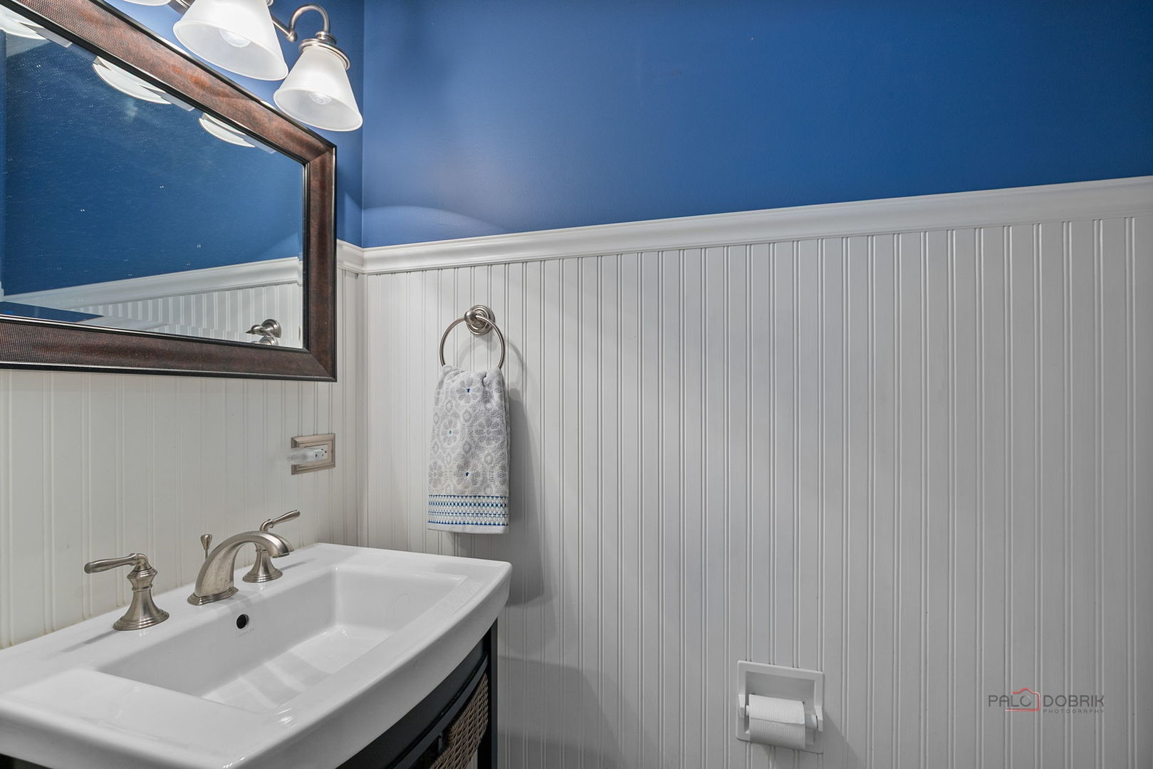 212 Londonderry Court, Mundelein, IL 60060