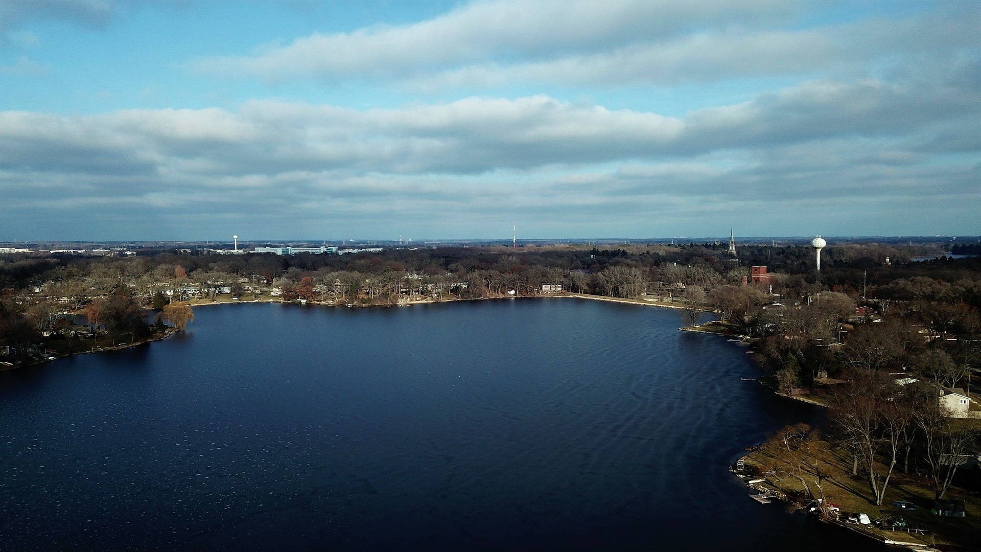 212 Londonderry Court, Mundelein, IL 60060