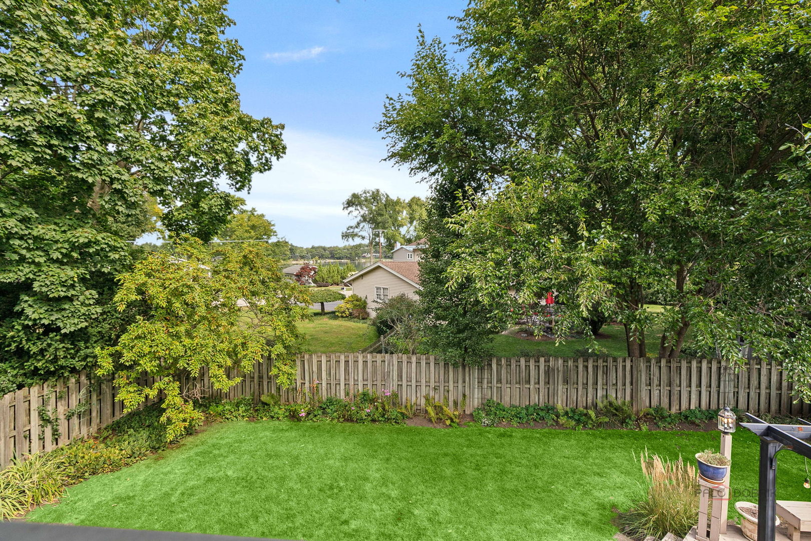 212 Londonderry Court, Mundelein, IL 60060