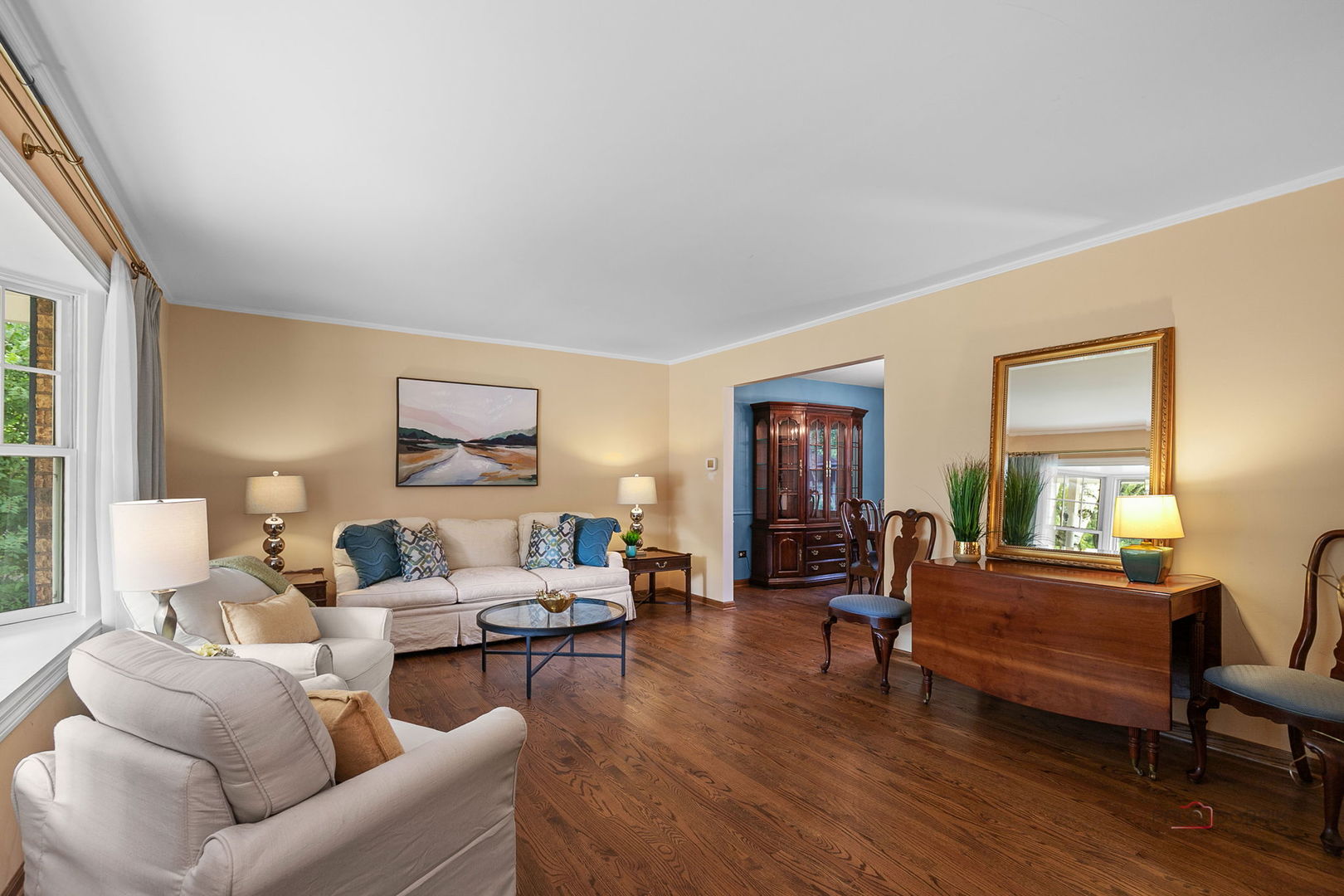 212 Londonderry Court, Mundelein, IL 60060