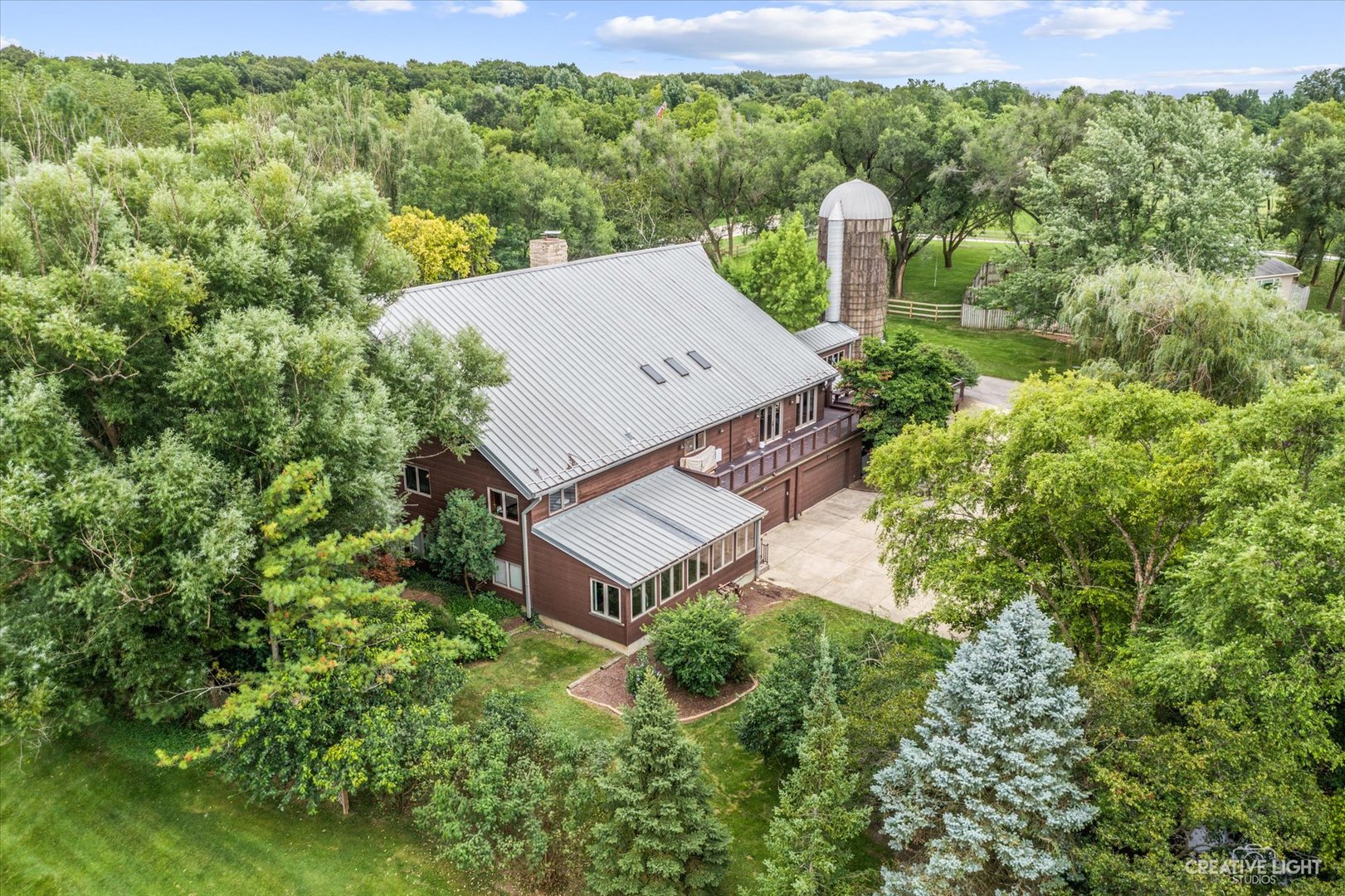 51 Chippewa Drive, Oswego, IL 60543