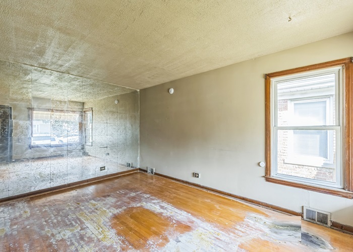 1102 31st Avenue, Bellwood, IL 60104