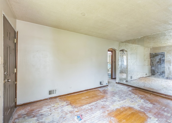 1102 31st Avenue, Bellwood, IL 60104