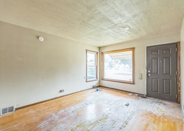 1102 31st Avenue, Bellwood, IL 60104