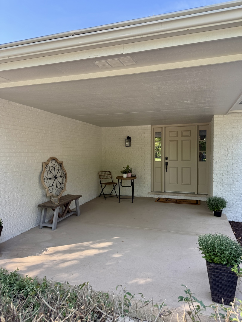 2400 Shasta Drive, Lisle, IL 60532