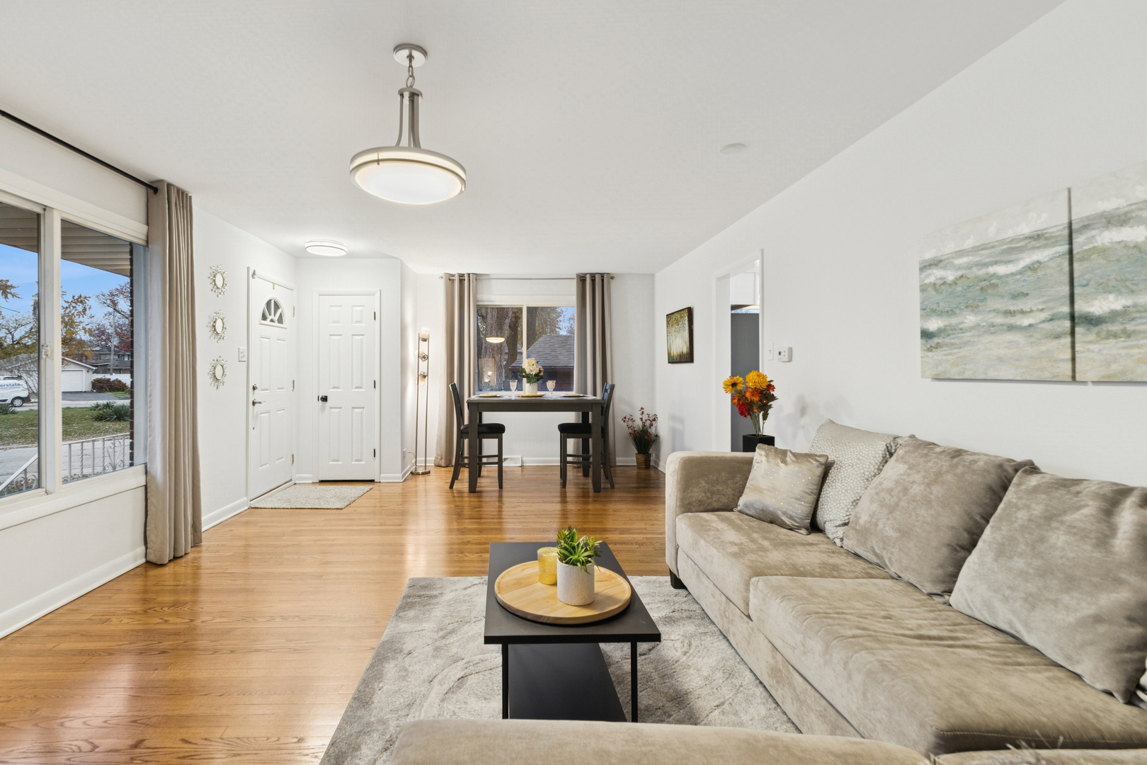 468 Joyce Court, South Holland, IL 60473