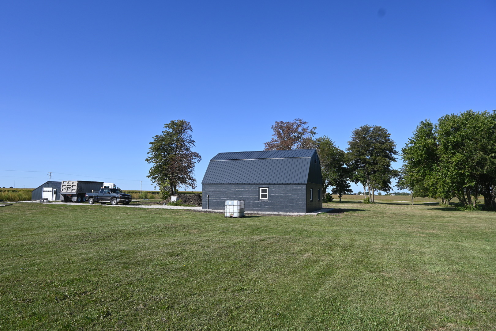 940 S Gonnam Road, Verona, IL 60479