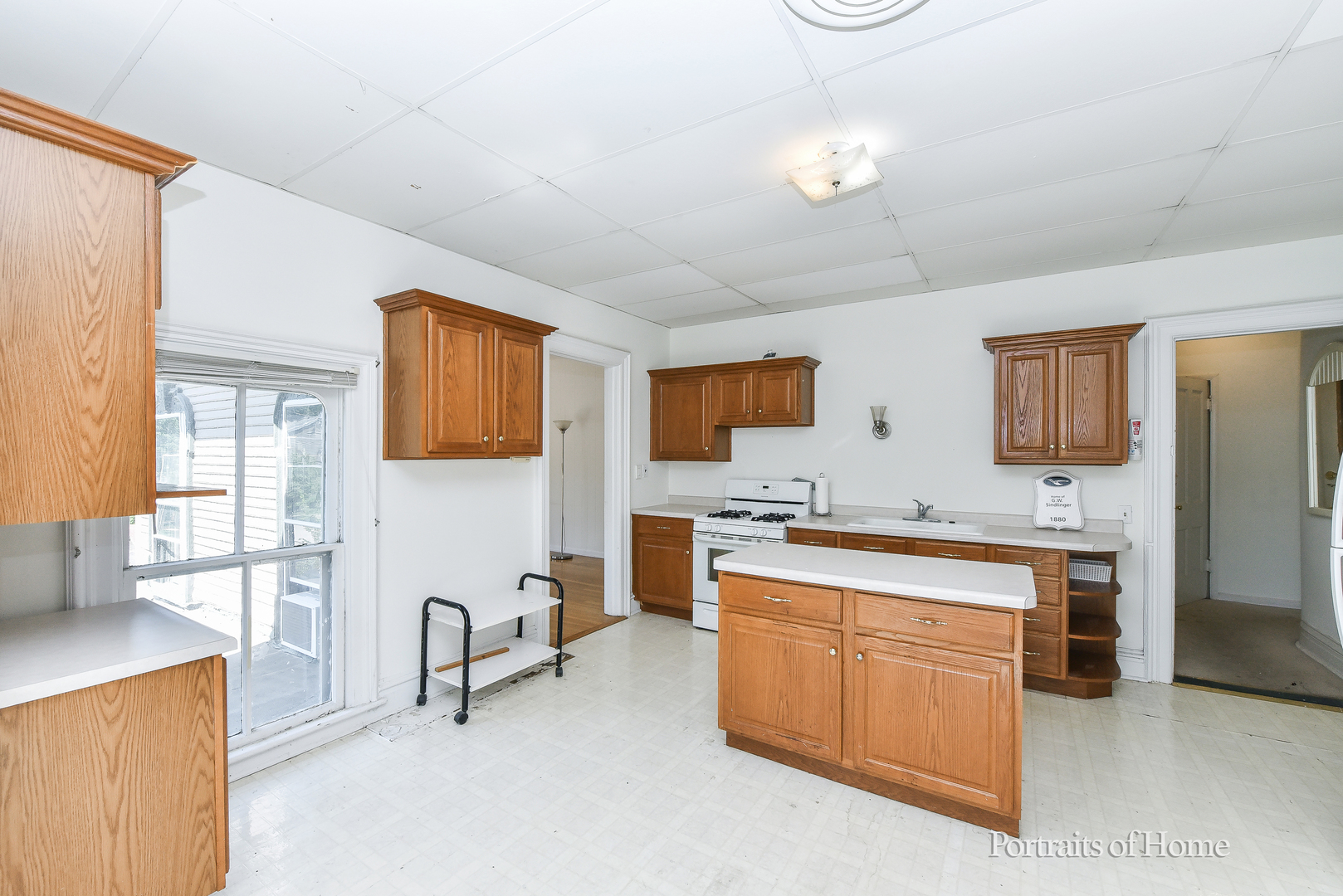 205 N Wright Street, Naperville, IL 60540