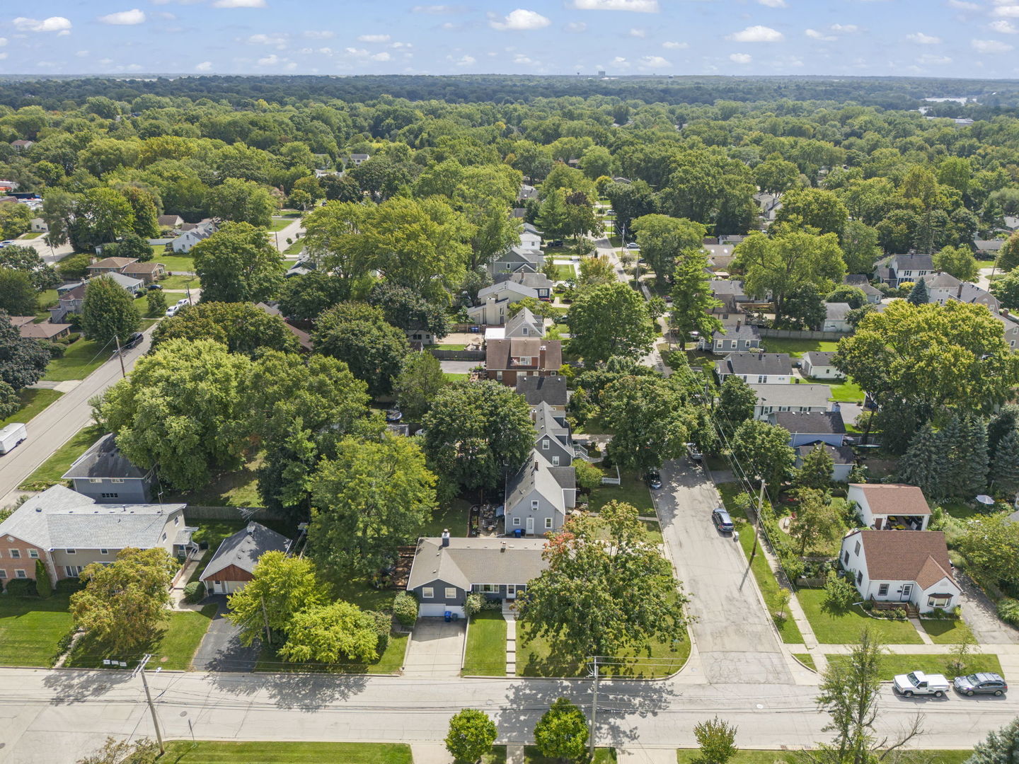 308 S 12th Avenue, St. Charles, IL 60174