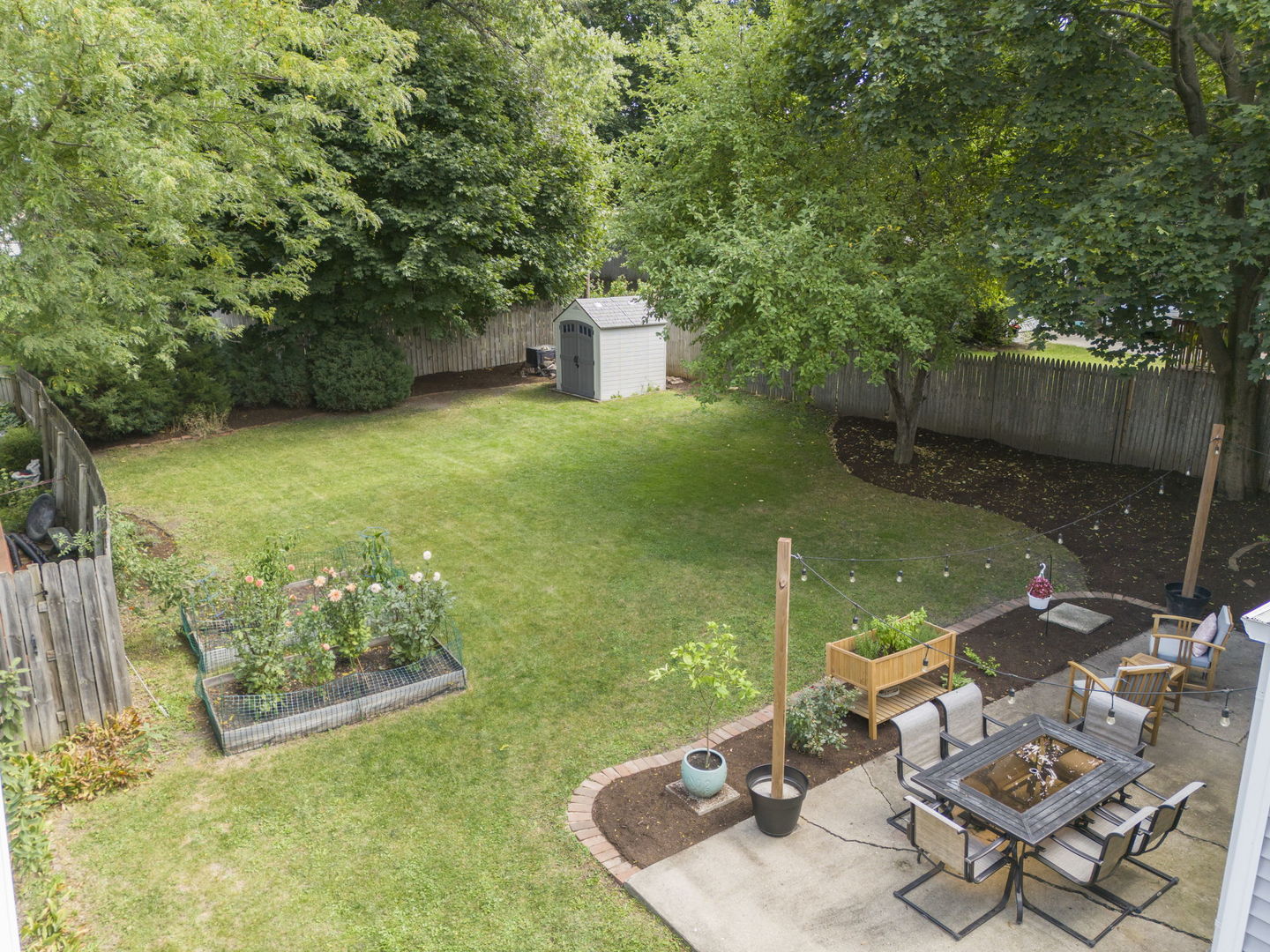 308 S 12th Avenue, St. Charles, IL 60174