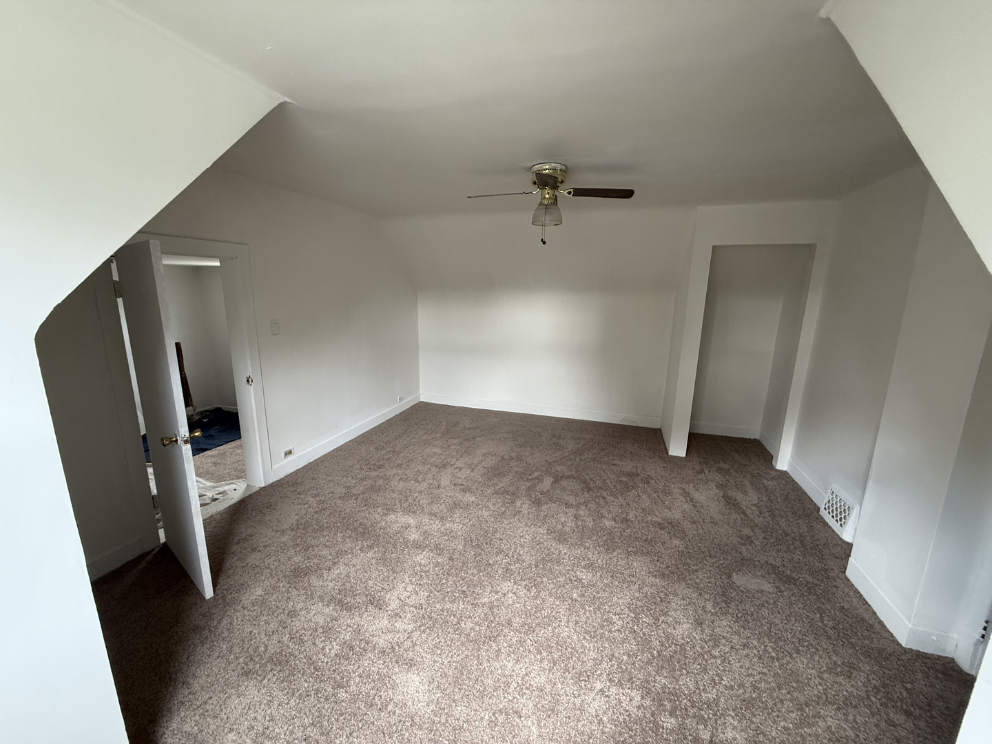 11548 S State Street, Chicago, IL 60628