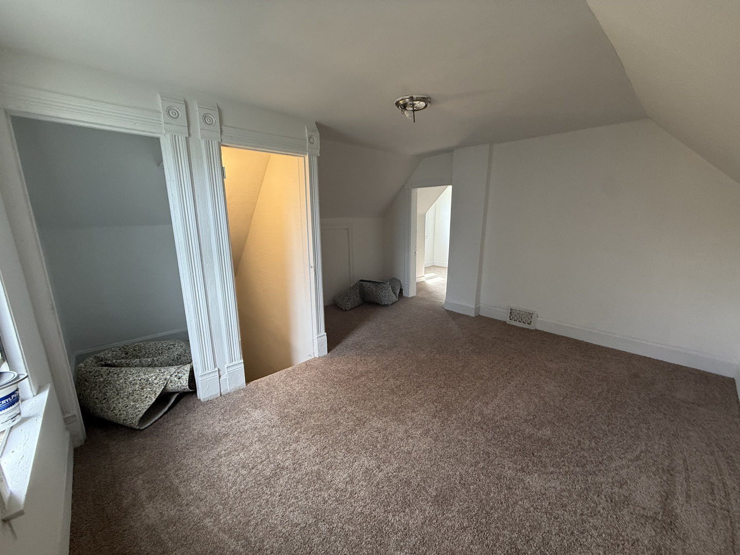 11548 S State Street, Chicago, IL 60628