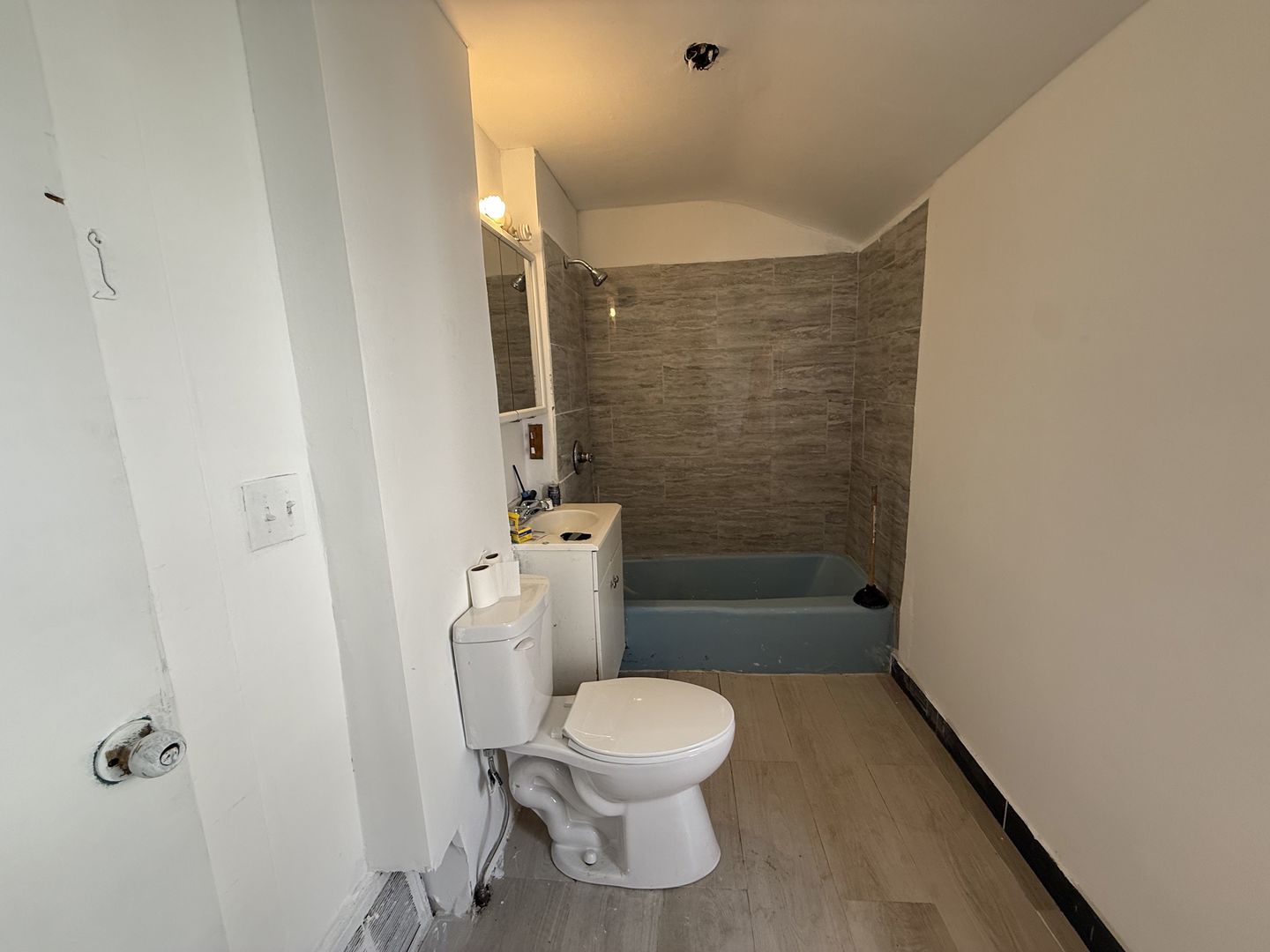 11548 S State Street, Chicago, IL 60628