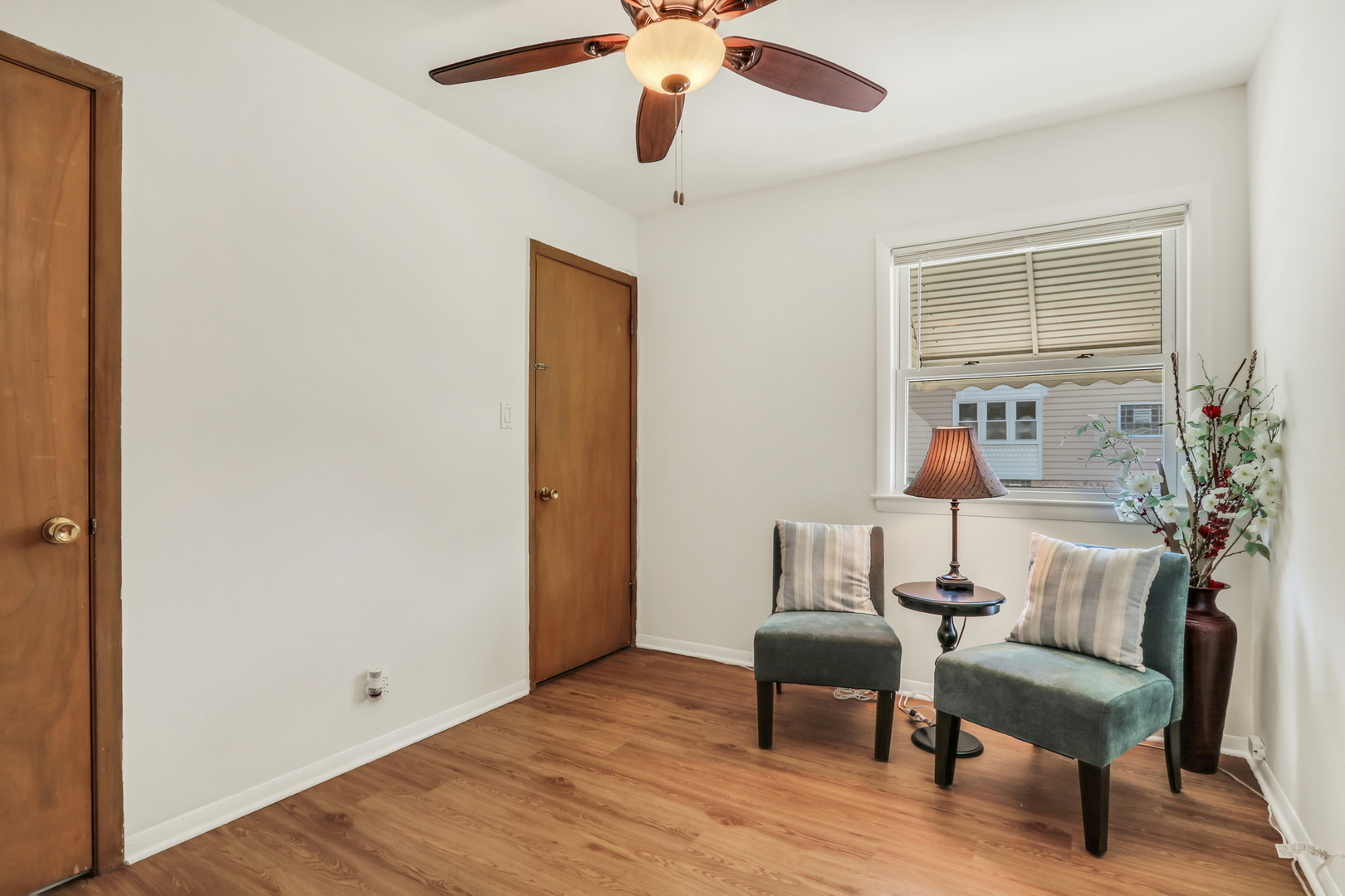 4858 W Strong Street, Chicago, IL 60630
