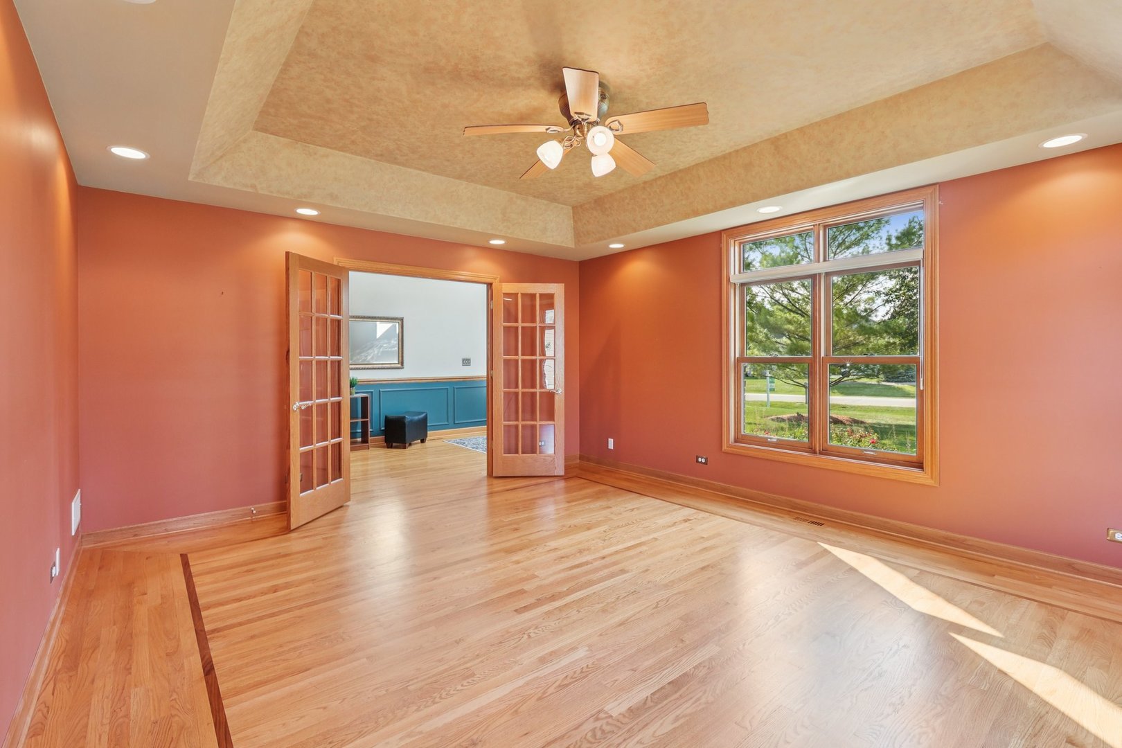 9804 Palmer Drive, Lakewood, IL 60014