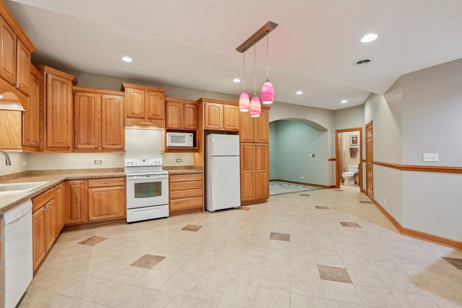 9804 Palmer Drive, Lakewood, IL 60014
