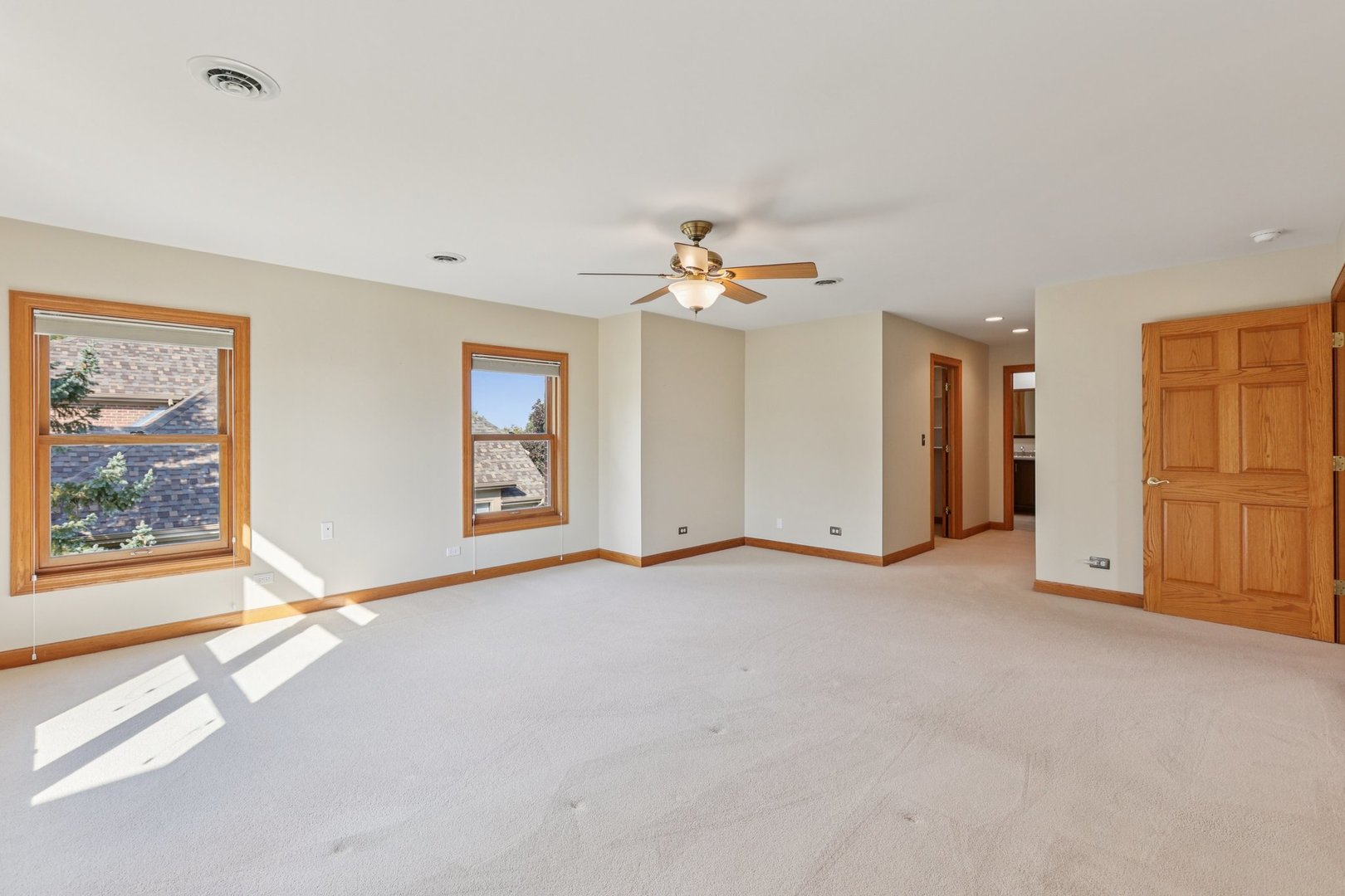 9804 Palmer Drive, Lakewood, IL 60014