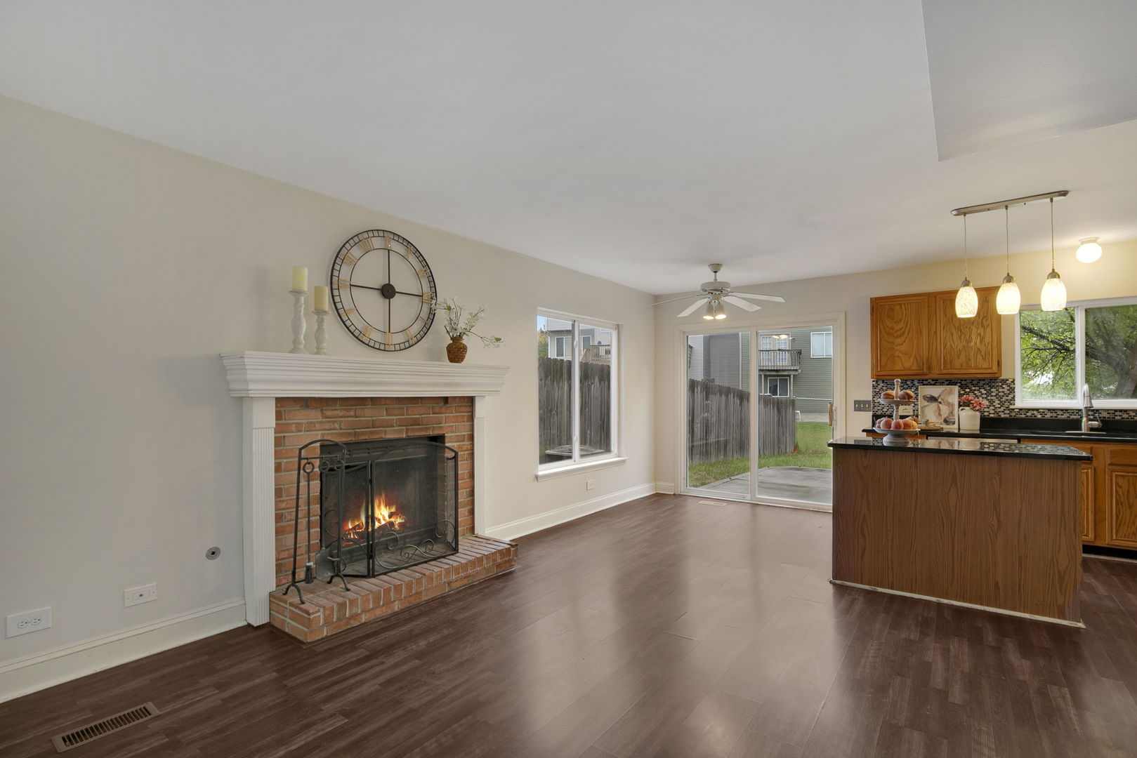 51 W Rustic Lane, Round Lake Beach, IL 60073