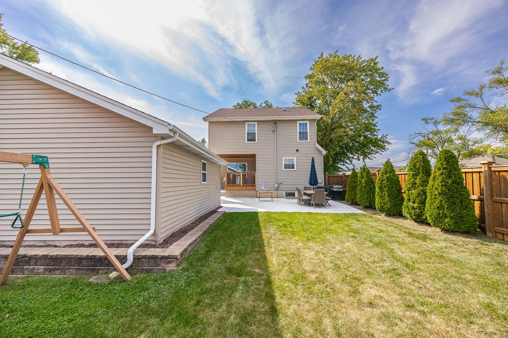 4339 Linscott Avenue, Downers Grove, IL 60515