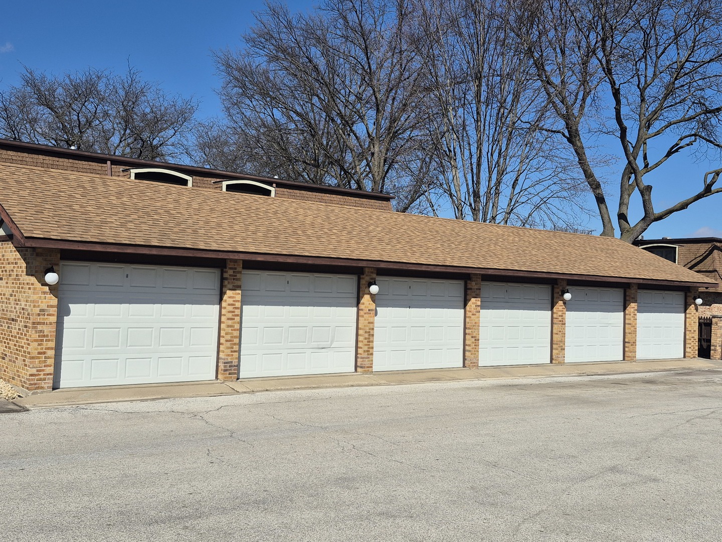 5715 Park Place #J2, Crestwood, IL 60418