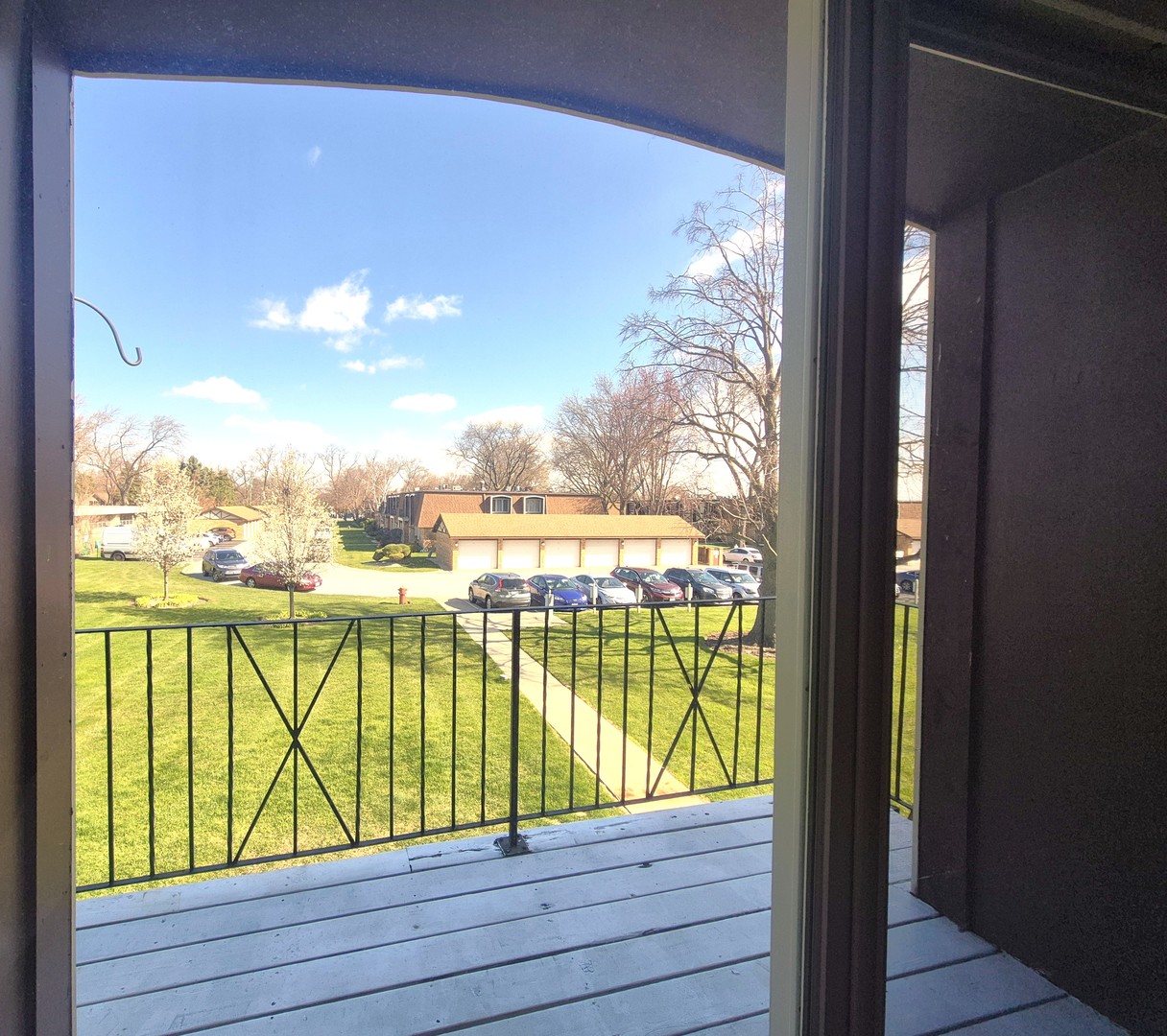 5715 Park Place #J2, Crestwood, IL 60418