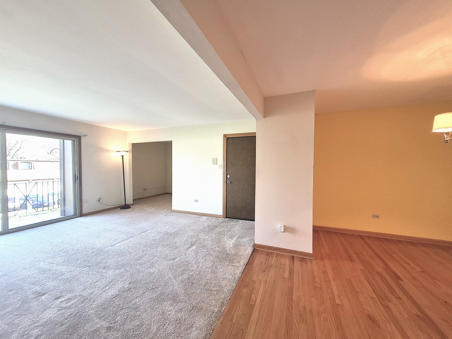 5715 Park Place #J2, Crestwood, IL 60418