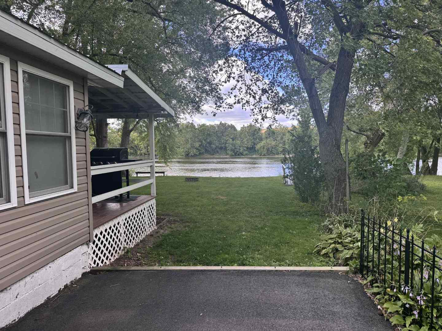 3311 E 2059th Road, Ottawa, IL 61350