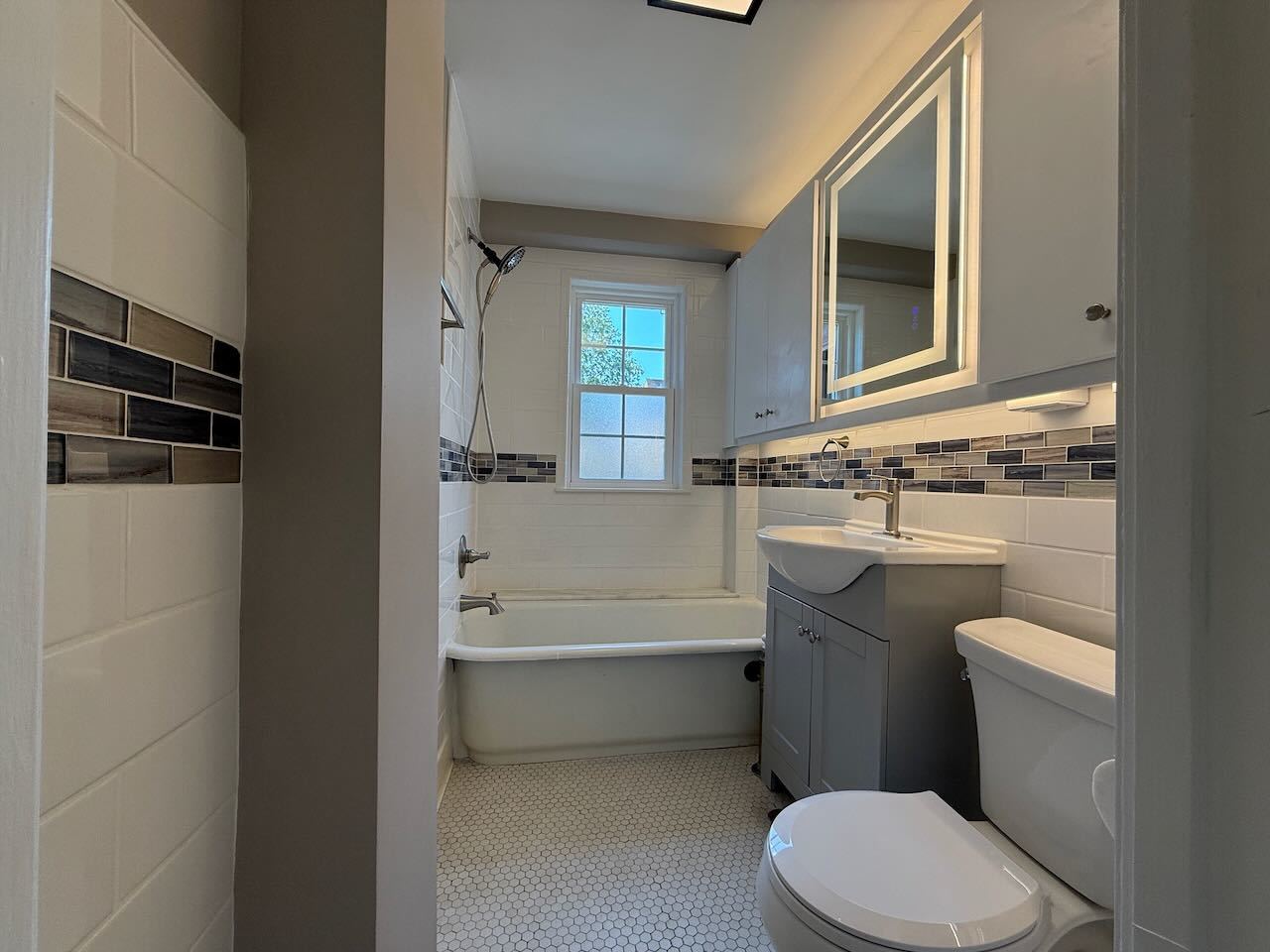 305 N Prairie Street #7, Champaign, IL 61820