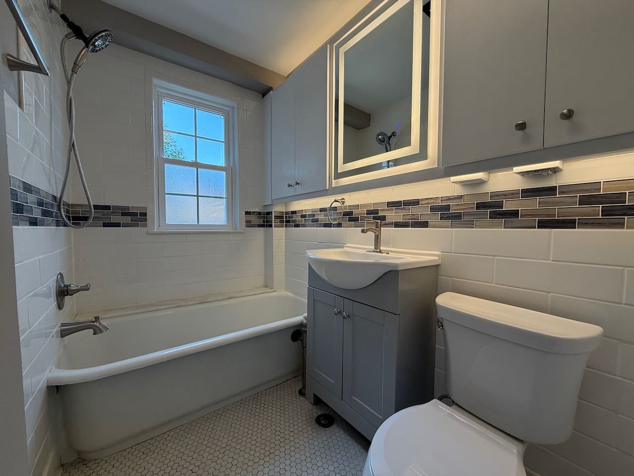305 N Prairie Street #7, Champaign, IL 61820