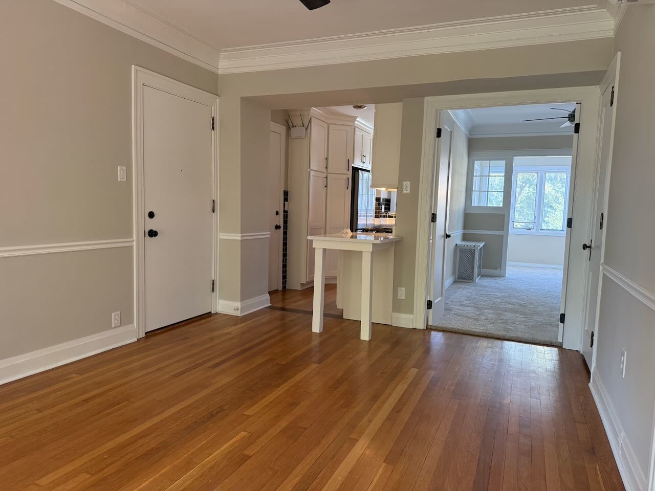 305 N Prairie Street #7, Champaign, IL 61820