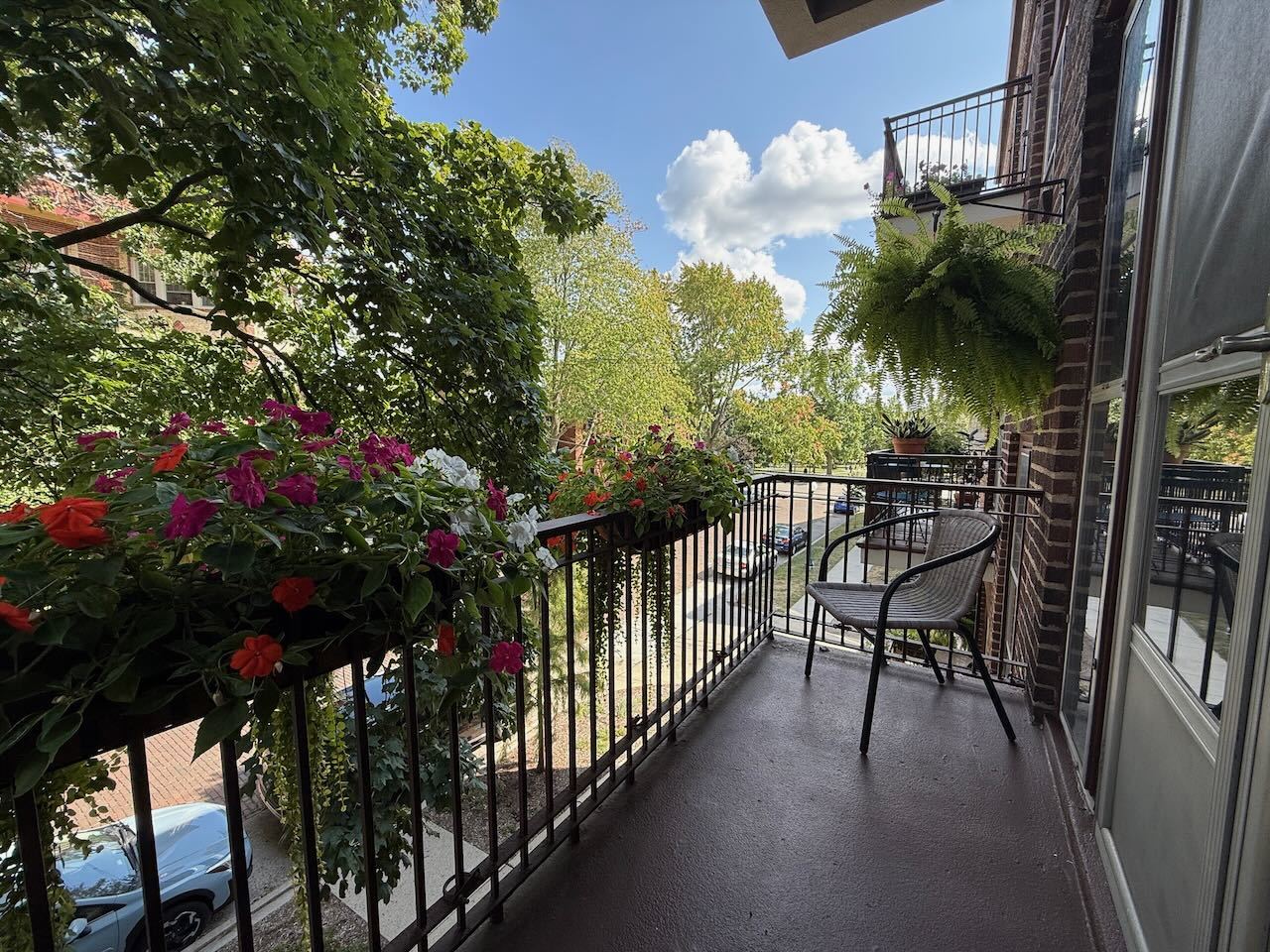 305 N Prairie Street #7, Champaign, IL 61820