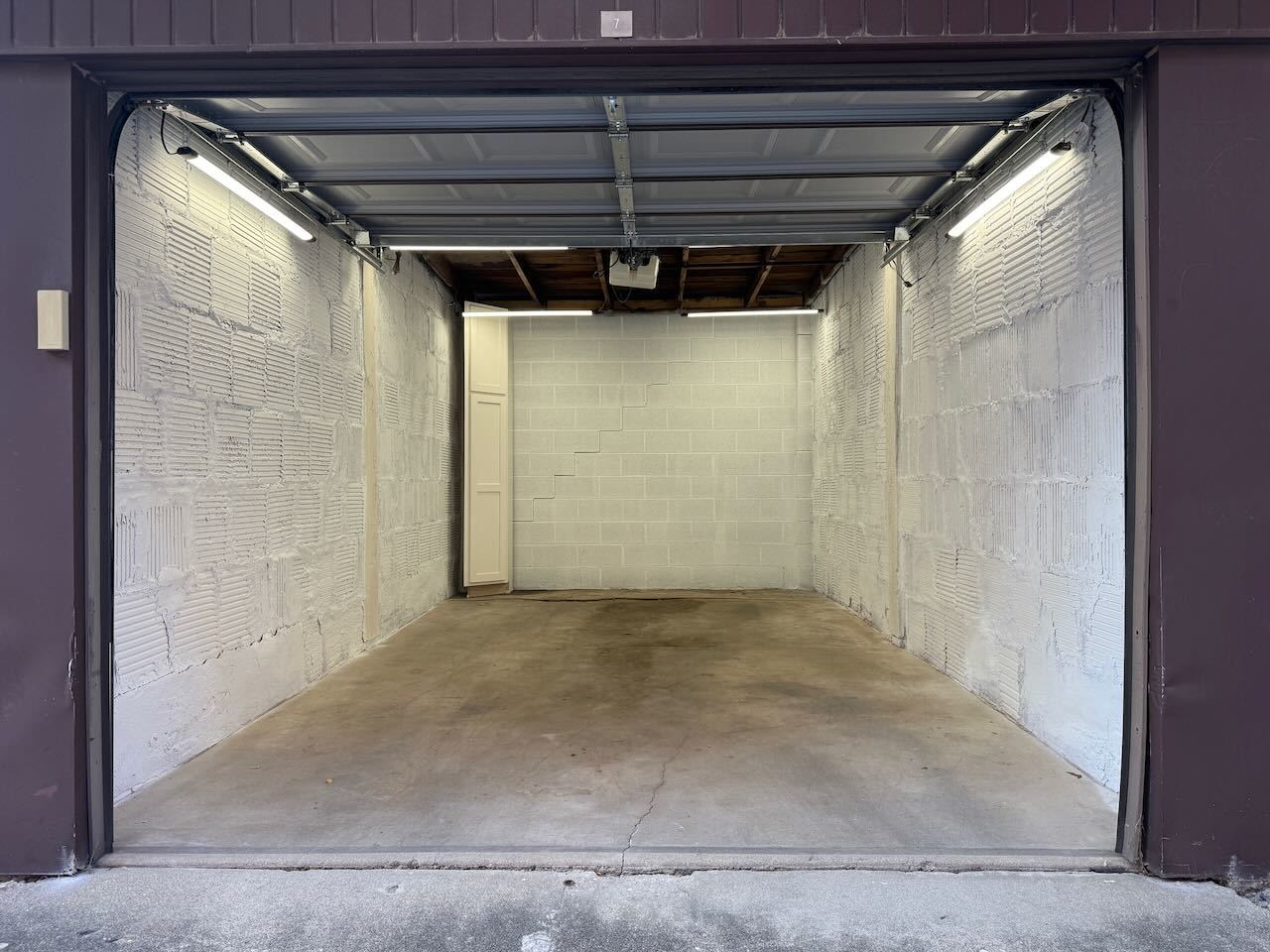 305 N Prairie Street #7, Champaign, IL 61820