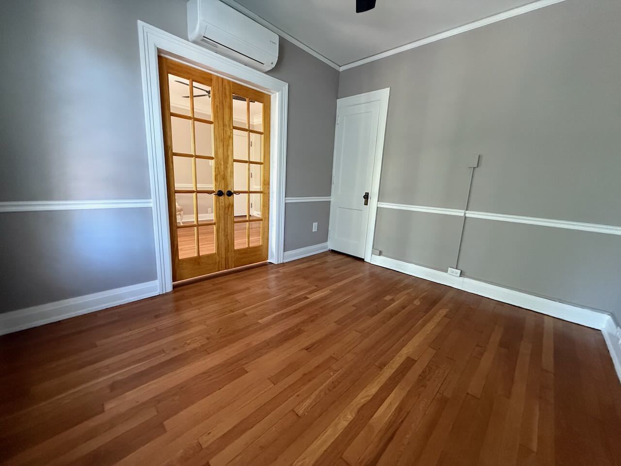 305 N Prairie Street #7, Champaign, IL 61820