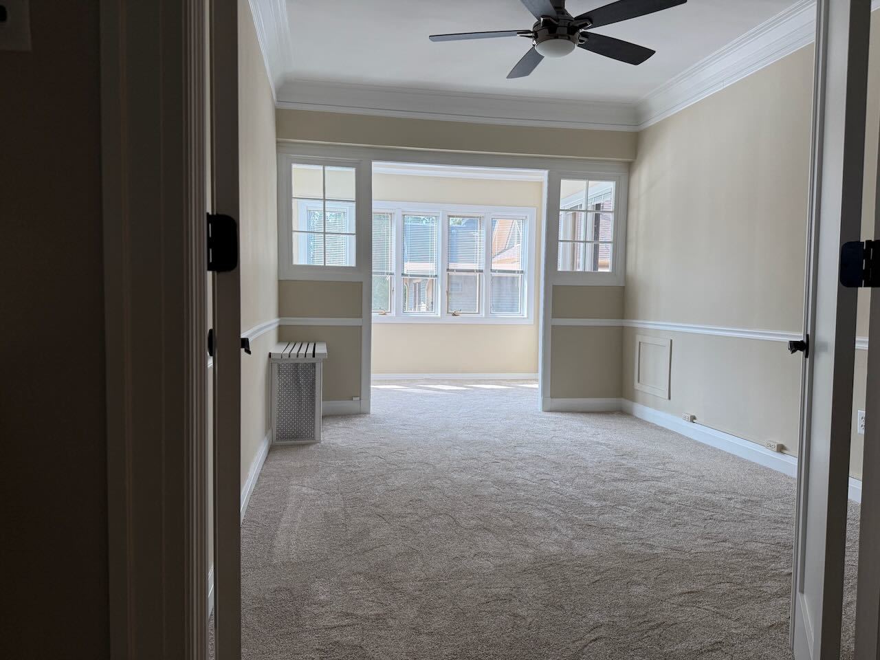 305 N Prairie Street #7, Champaign, IL 61820