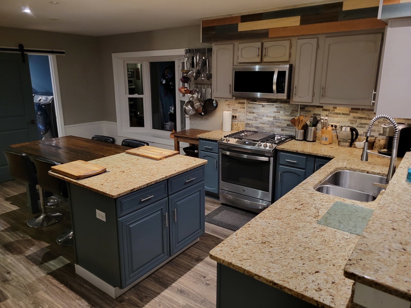 515 SURREY RIDGE Drive, Cary, IL 60013