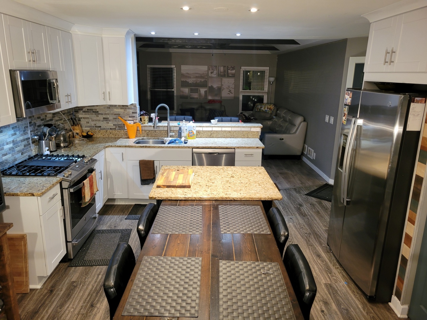 515 SURREY RIDGE Drive, Cary, IL 60013