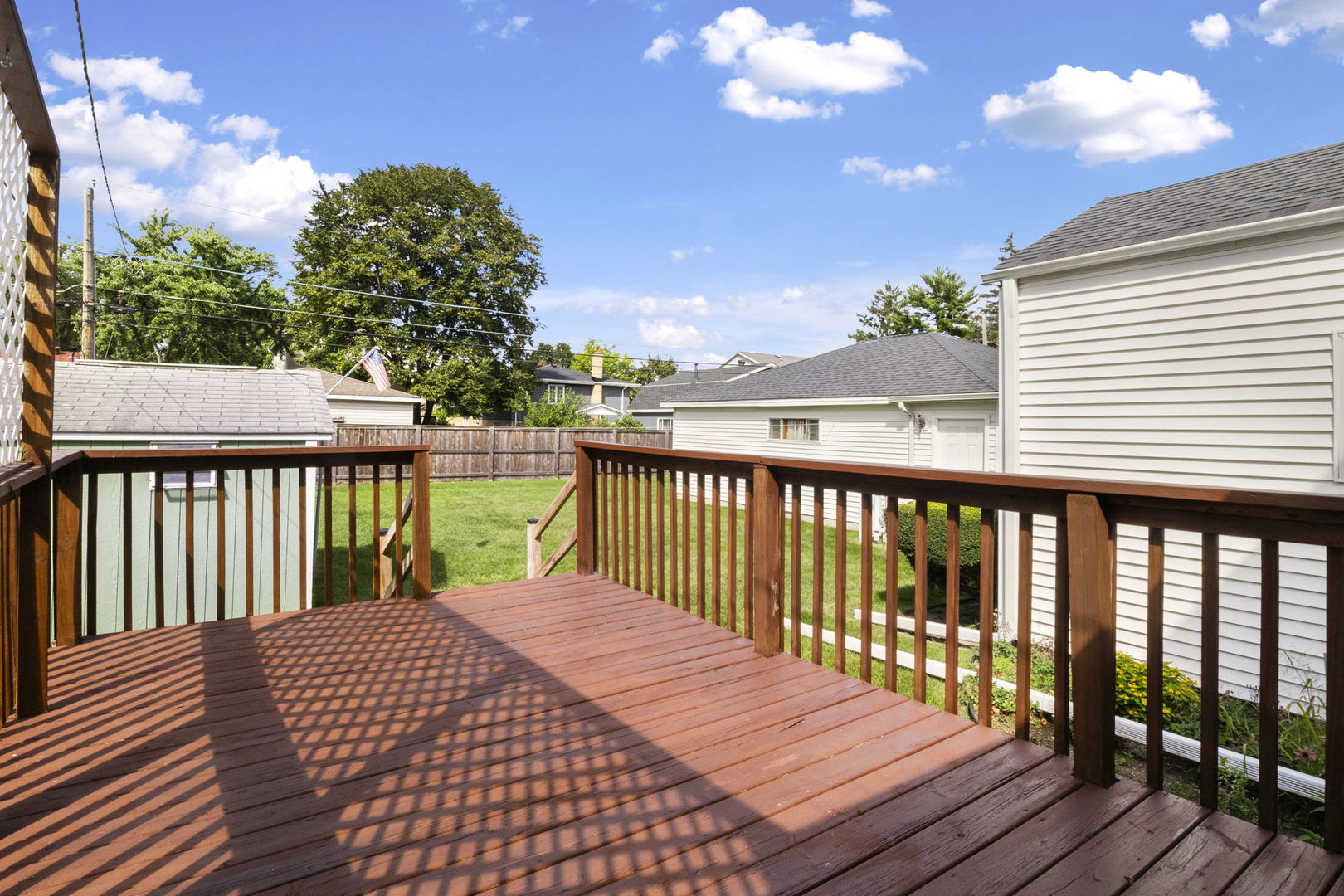 964 Woodlawn Avenue, Des Plaines, IL 60016