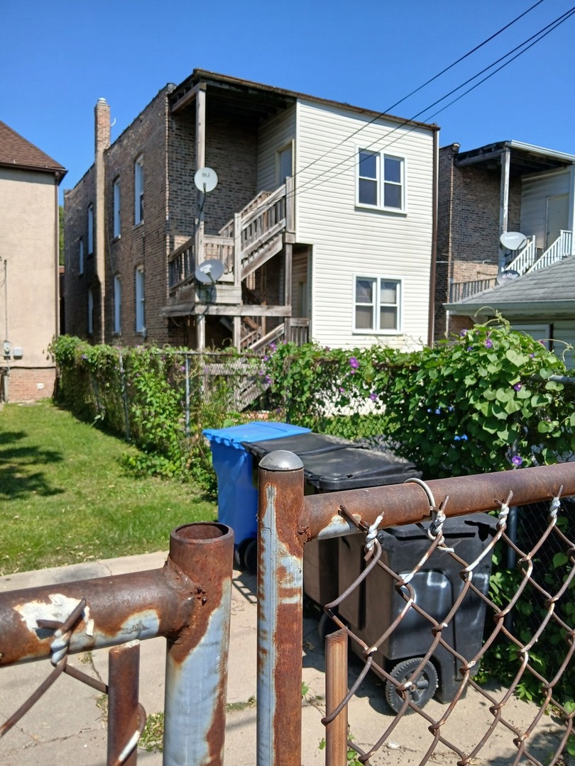 Chicago, IL 60644