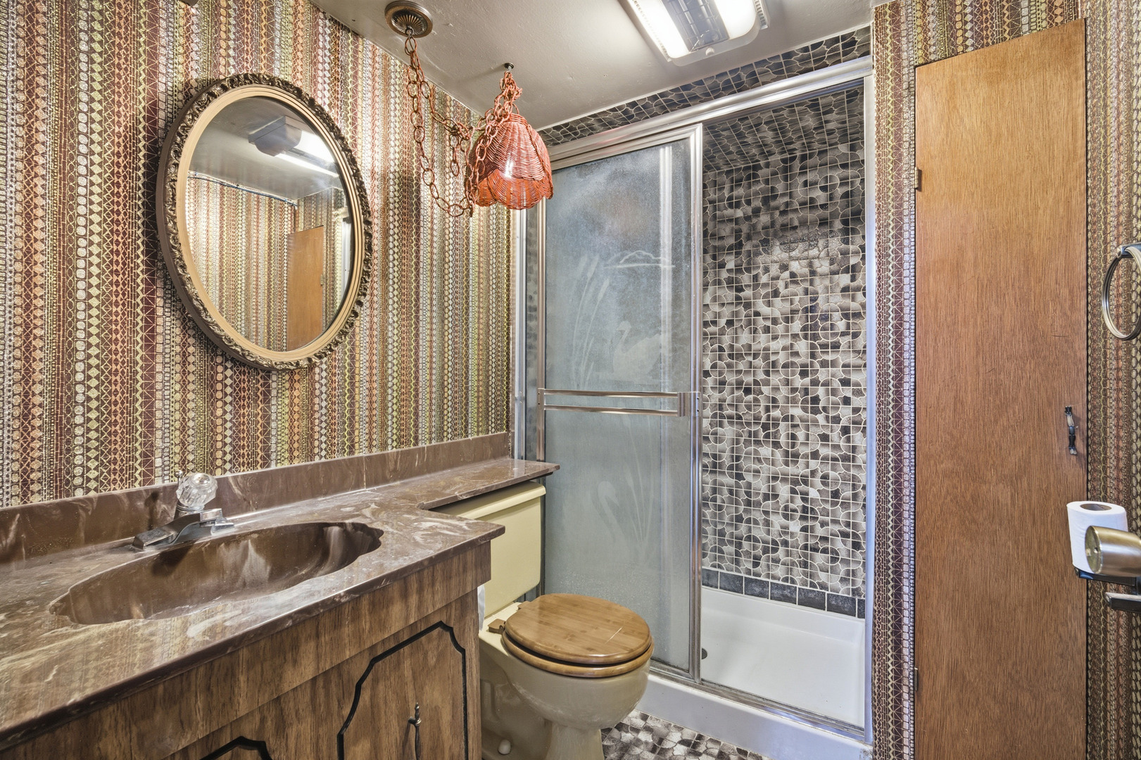 514 S 4th Avenue, Des Plaines, IL 60016